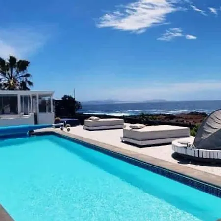 Sunset Paradise With Panoramic Sea View, First Line, Sunsets فيلة